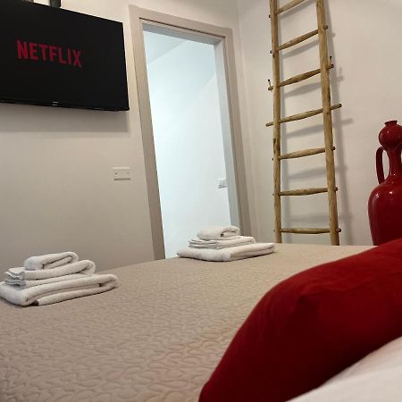 Bed and Breakfast Dimora Nonno Ciccio Полиньяно-а-Маре Экстерьер фото