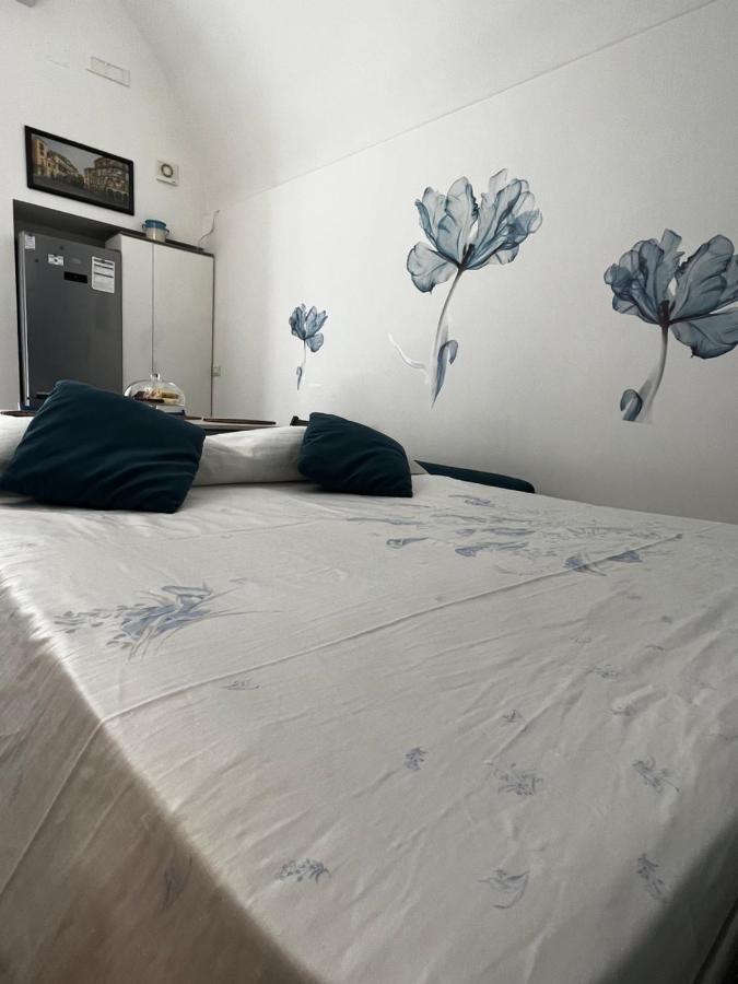 Bed and Breakfast Dimora Nonno Ciccio Полиньяно-а-Маре Экстерьер фото